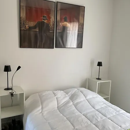 Villa Climatisee , 3 Chambres, A 10 Mn De La